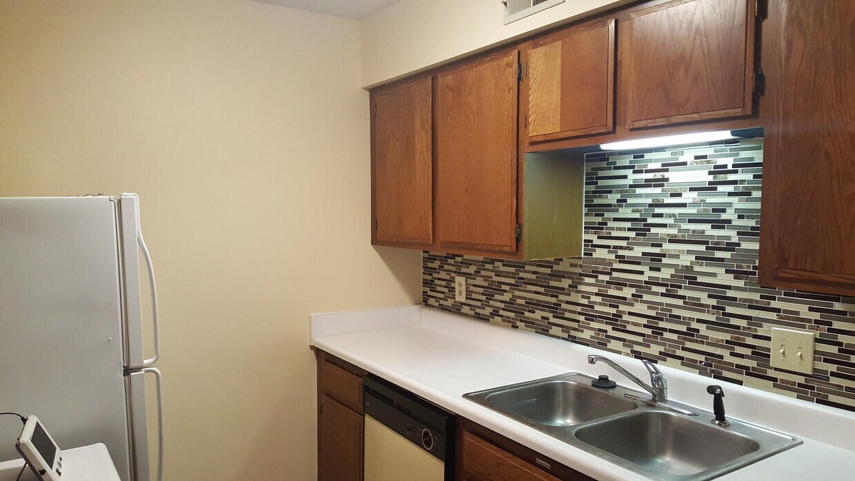 Foto principal - 1325 North Meridian Avenue
