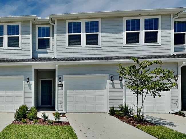 Building Photo - 594 Holly Lks Dr