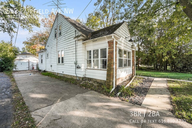 Building Photo - 542 Fairfield Ave NW