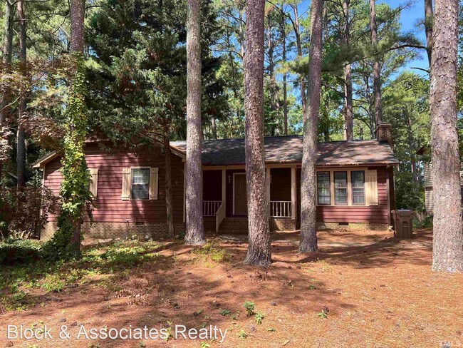 Building Photo - 3 br, 2 bath House - 200 Lake Pine Drive