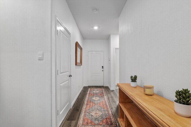 Foto del edificio - 2955 Trusting Wy