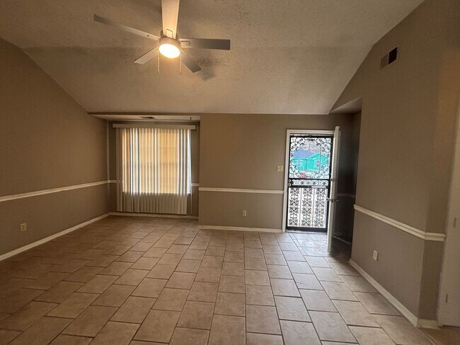 Foto del edificio - 3972 Schoolfield Cove