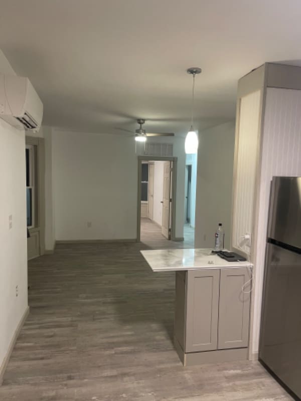 Building Photo - 1719 Broadway