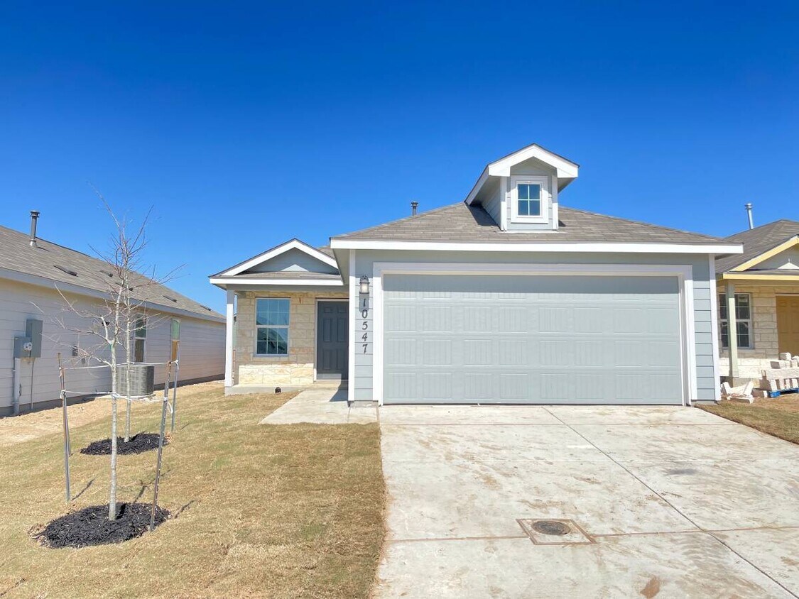 10547 Varmus Dr, Converse, TX 78109 House for Rent in Converse, TX