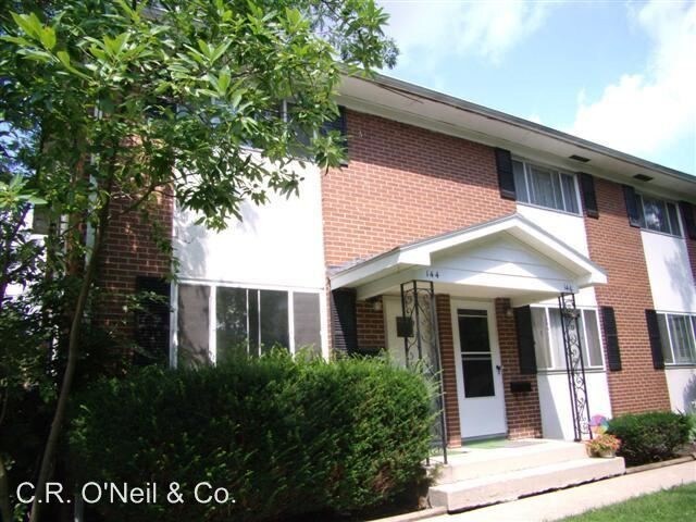 Primary Photo - 144-150 E Stafford Ave