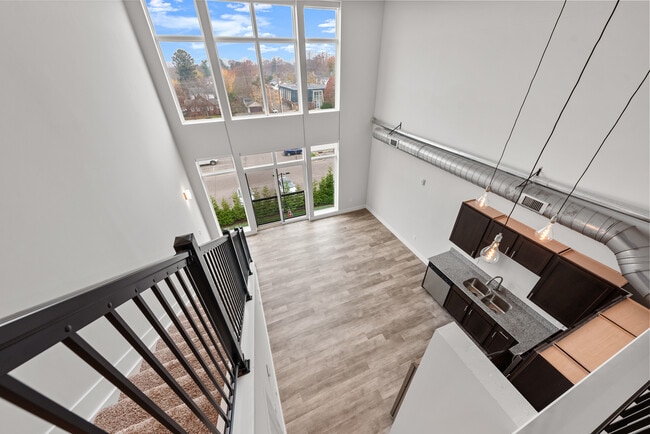 Loft 101 - The Ave