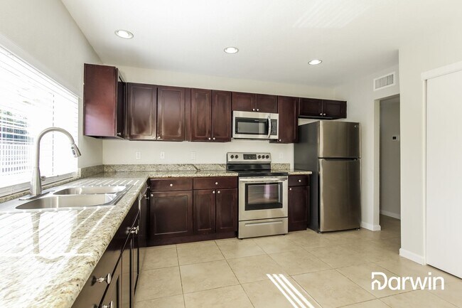 Foto del edificio - 8301 E Turney Ave, Scottsdale, AZ 85251