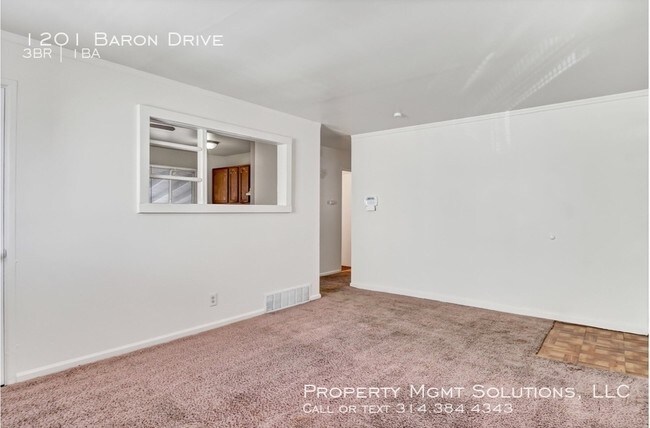 Building Photo - 1201 Baron Ave