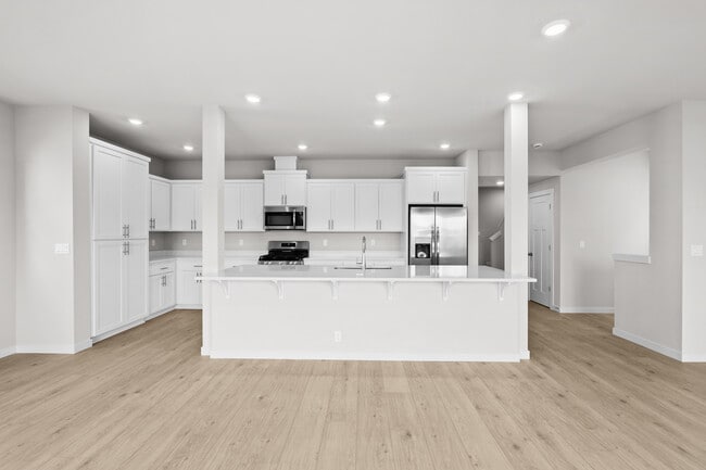 Building Photo - 9225 SW Vermillion Dr