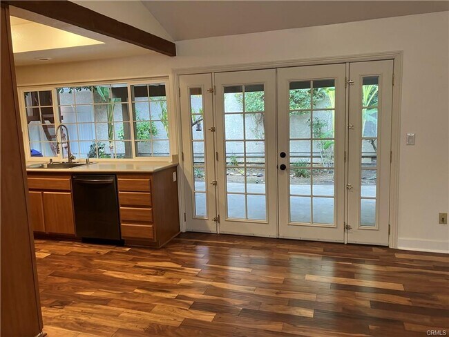 Foto del edificio - 24214 Dalgo Dr