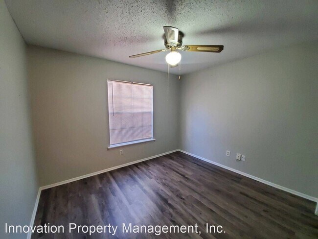 Foto del edificio - 5429 Lake Margaret Dr