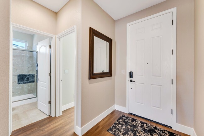 Building Photo - 2730 Tobiano Dr