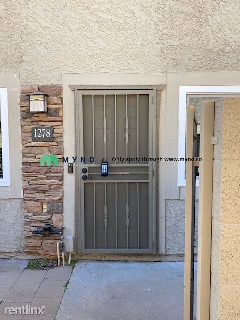 Foto del edificio - 2 br, 1.5 bath House - 1278 N 85th Pl