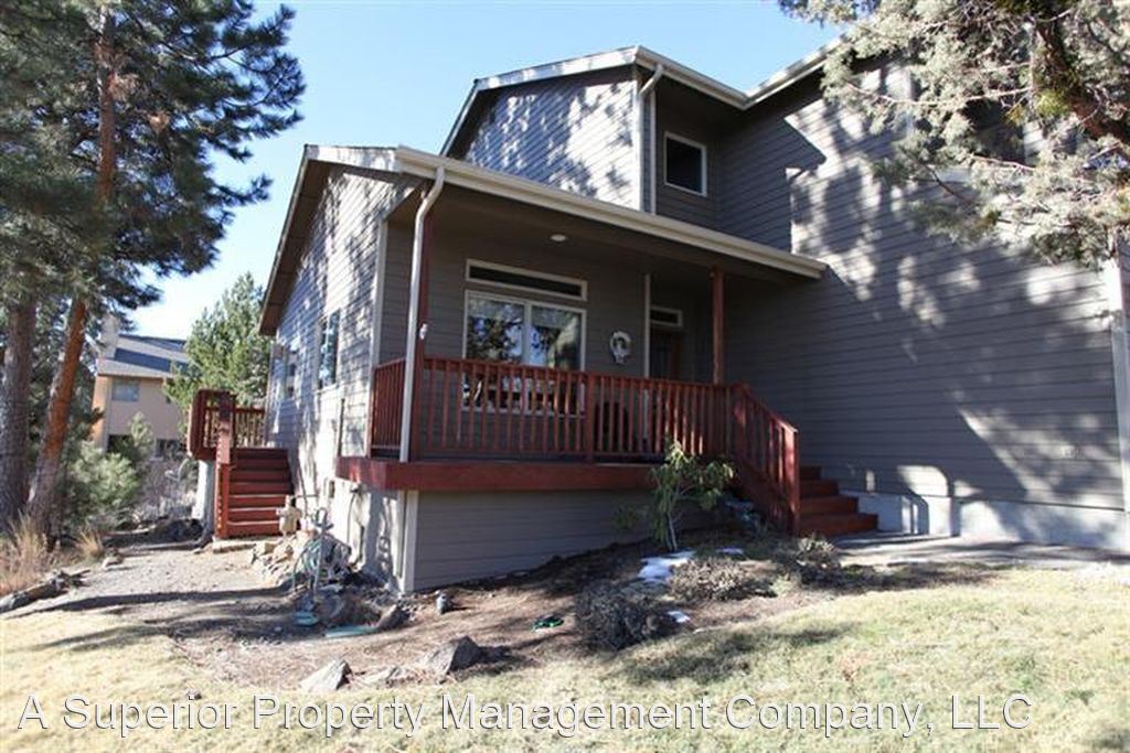 Primary Photo - 1169 NW Redfield Cir