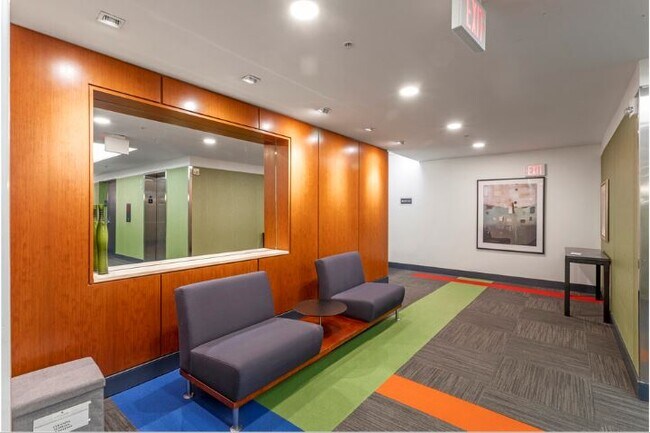 Foto del edificio - 4101 Albemarle St NW