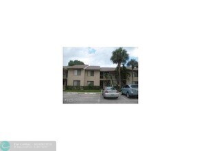 Building Photo - 21938 Remsen Terrace