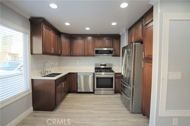 Building Photo - 207 Lugonia St