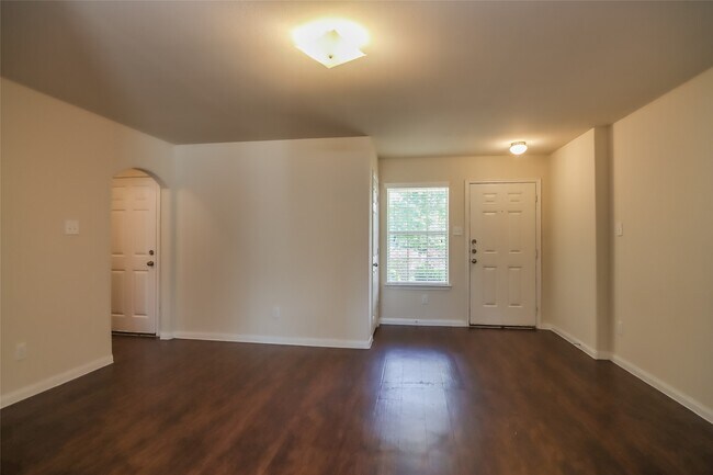 Foto del edificio - 13103 Aiden Cir