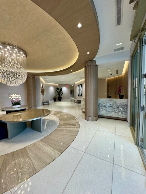 Building Photo - 888 Brickell Key Dr
