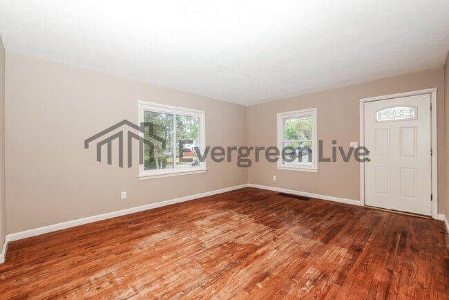 Foto del edificio - 4263 Woodcliffe Ave