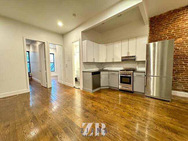 Foto del edificio - 1047 Bedford Ave