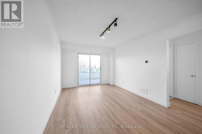 Building Photo - 2518 Harman Ct