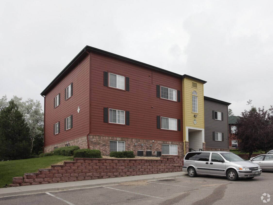 Creekside Place Apartments Apartments in Thornton, CO