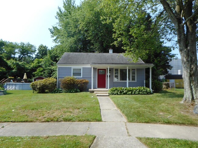 Building Photo - 138 Bay Blvd