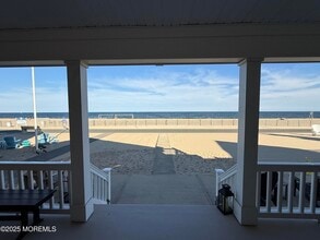 Building Photo - 275 Beach Front
