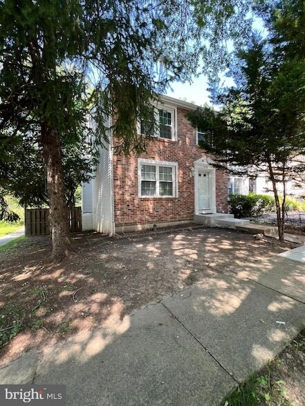 Foto principal - 8156 Dark Den Cir