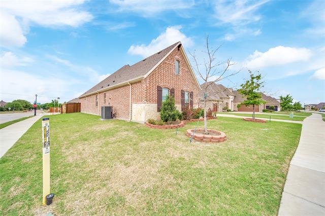 Building Photo - 531 Emerson Dr
