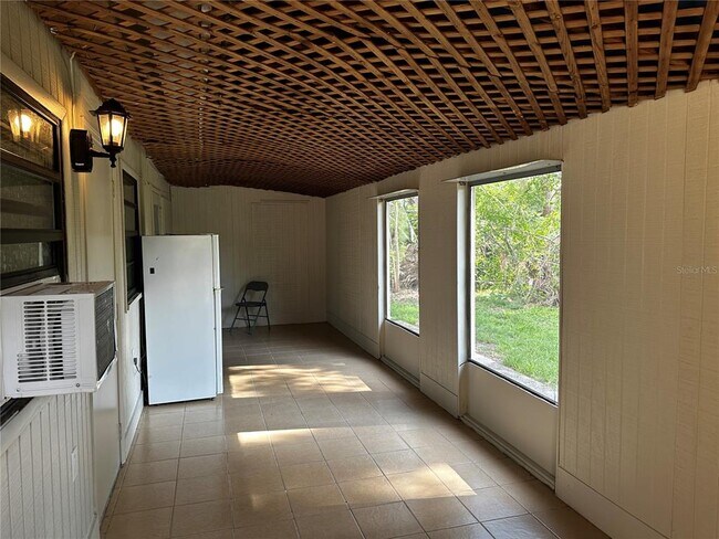 Building Photo - 304 Ortiz Blvd