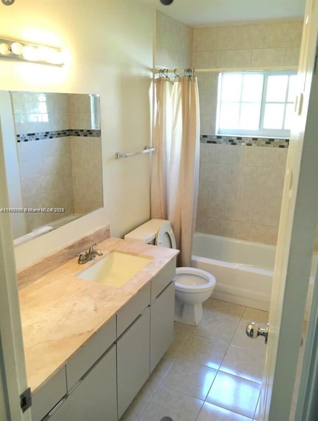 Foto del edificio - 16731 SW 5th Ct