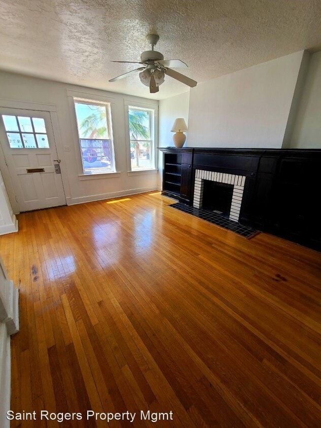 Primary Photo - 2 br, 1 bath Apartment - 2701 Montana