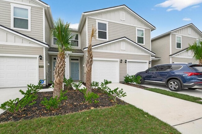 Building Photo - 5978 Ortega Lk Dr