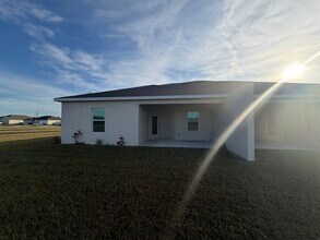 Building Photo - 16105 Badalona Dr