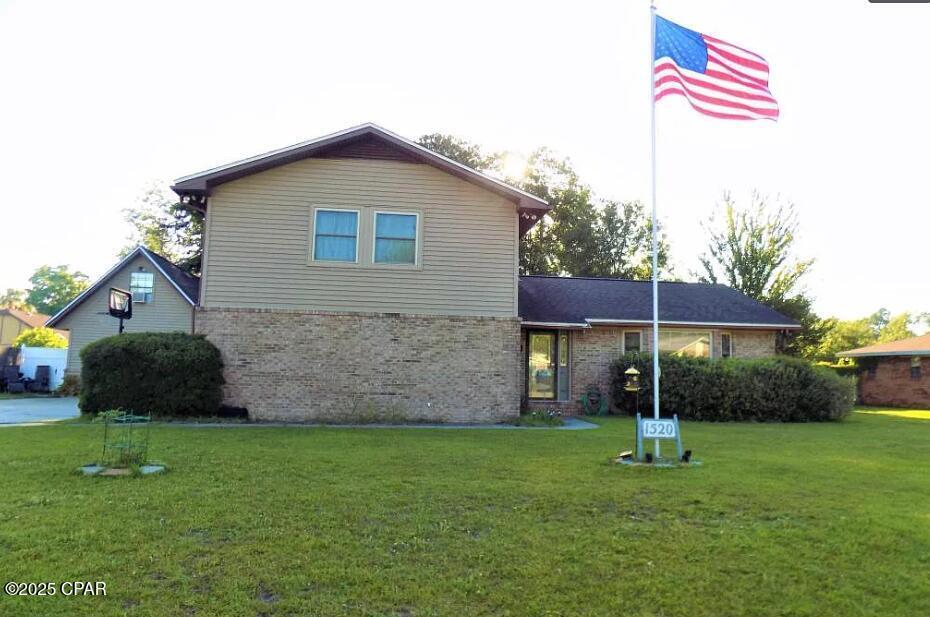 Primary Photo - 1520 Belmont Blvd