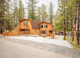 Photo of 542 Cottage Ln Unit 542C, Big Bear Lake, CA 92315