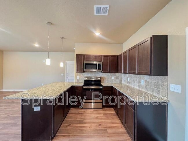 Foto del edificio - 1011B Laurel Dr