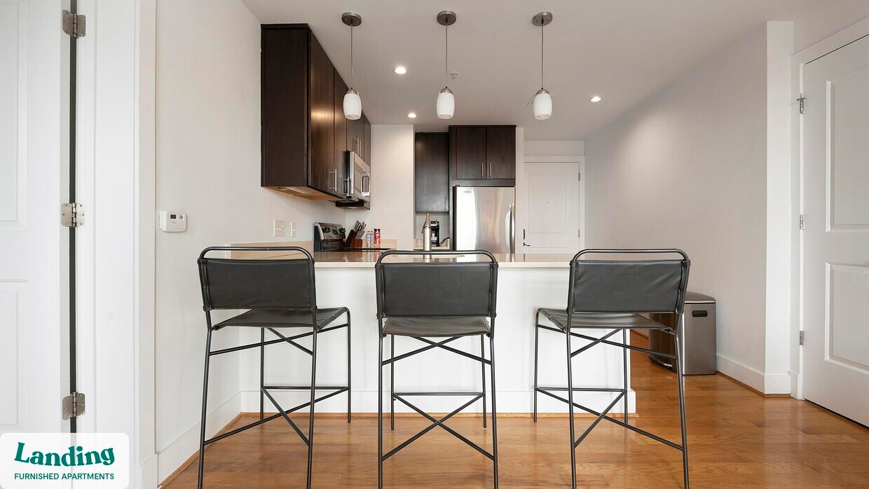 Foto principal - 3801 Georgia Ave NW