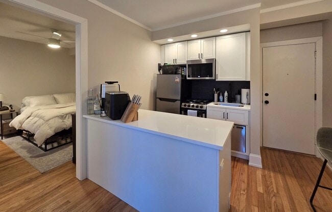 Building Photo - 2746 N Hampden Ct