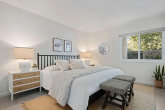 Building Photo - 41 Dearborn Pl