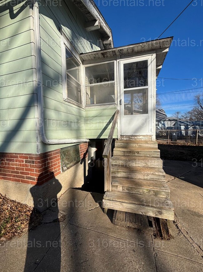 Building Photo - 510 N Taylor St