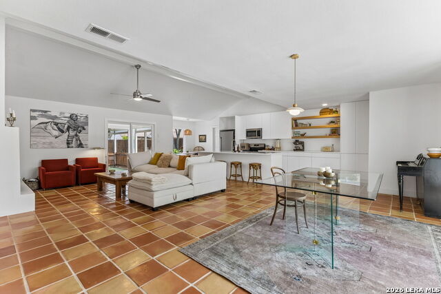 Foto del edificio - 2006 Oakline Dr
