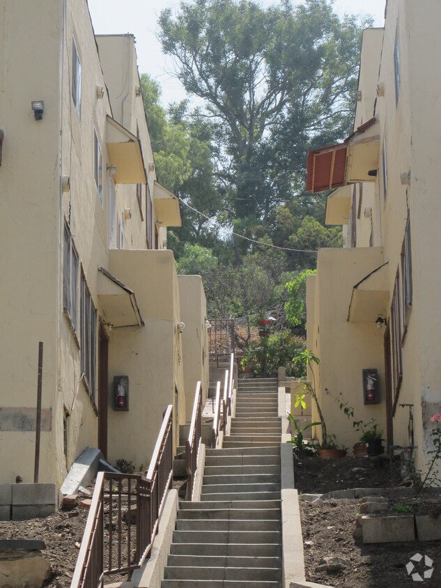 Foto principal - 1271 W Sunset Blvd