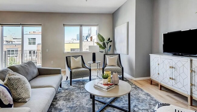 Foto del edificio - 1438 Little Raven St