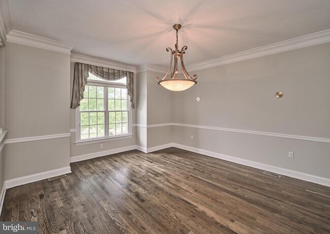 Foto del edificio - 5856 Hickory Hollow Ln