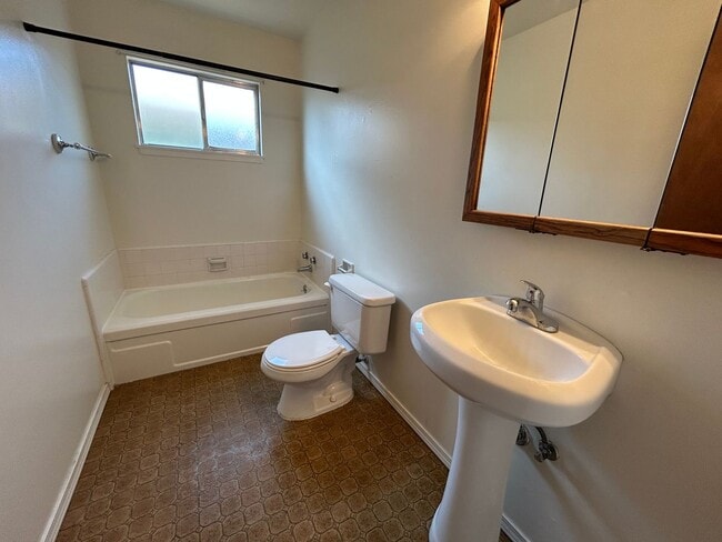 Building Photo - 2085 Zinfandel Ln