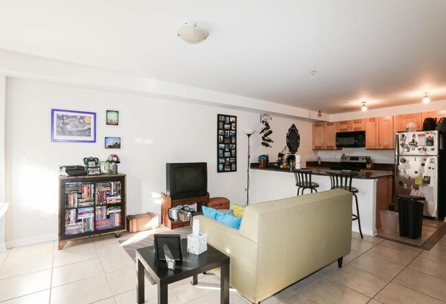 Foto del edificio - 1116 K St SE