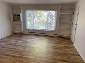 Building Photo - 3213 Grand Ave